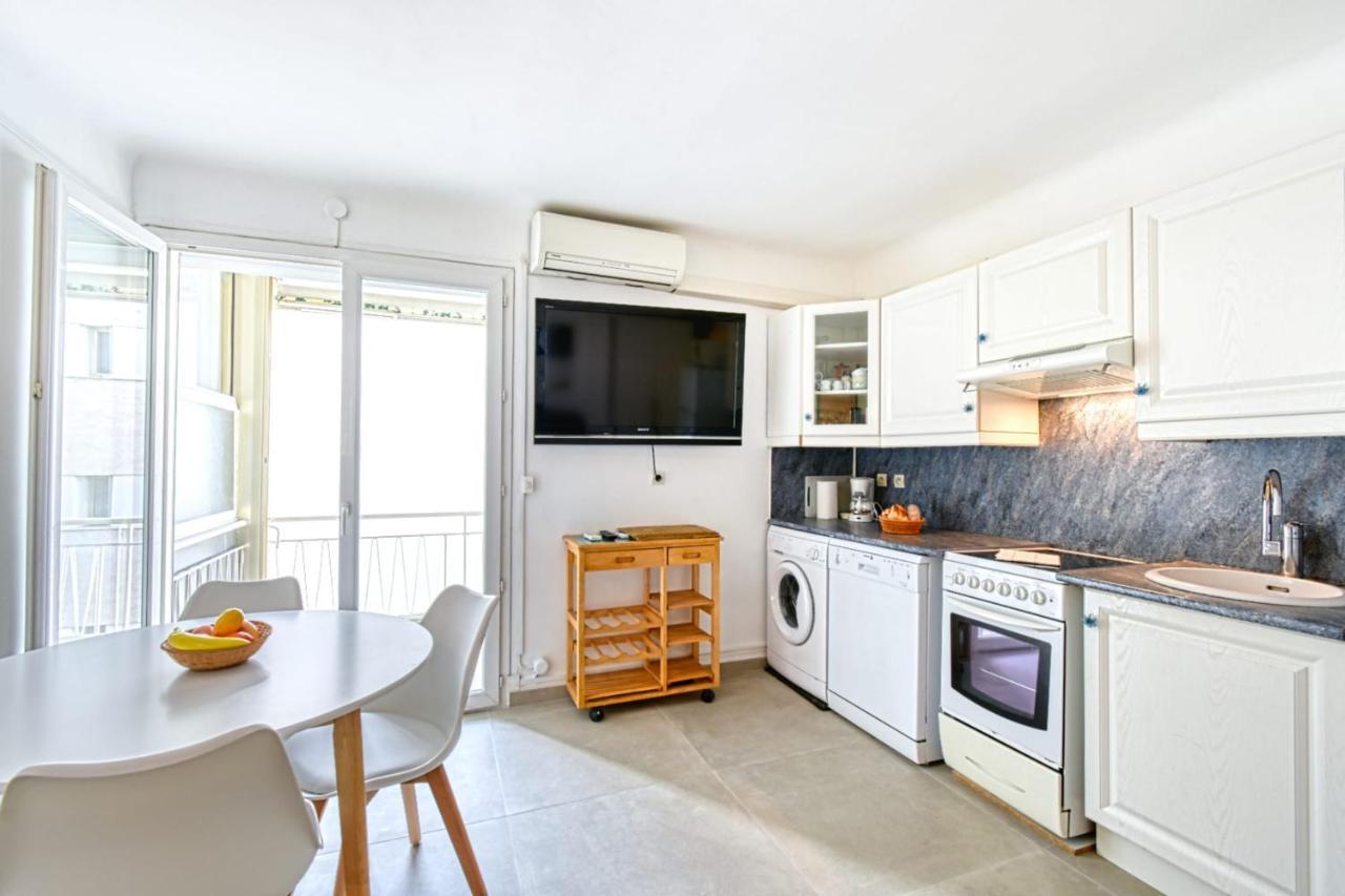 Guestready - Sunny Apartment With Magnificent View Of Plage Du Midi Beach Cannes Buitenkant foto